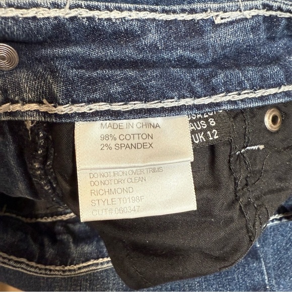 Women’s Size 6 28 waist Tru Luxe cuffed blue jeans straight leg - Picture 4 of 15